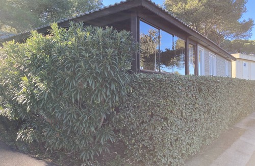 Agde Ski Chalet | Sea view chalet les pescalunes (cap D'agde)