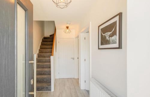 Llanfaelog House | Sea View