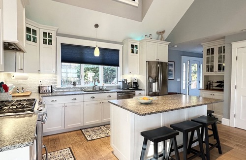 Southwest Harbor House | SEA VIEW GORGEOUS LUXURY W/OCEAN VIEWS AND ACCESS OVERLOOKING SOUTHWEST HARBOR