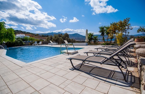 Krotiri House | Sea view house with swimming pool ISLA summer homes