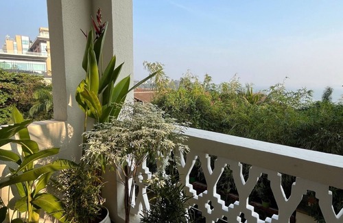 Dona Paula Apartment | Sea View, Luxury 2BHK Apartment, Dona Paula with AC, WiFi