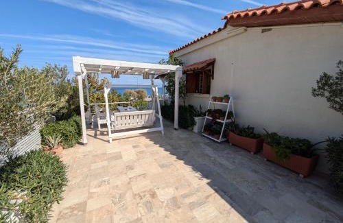 Kiato Apartment | Sea View Roof Garden