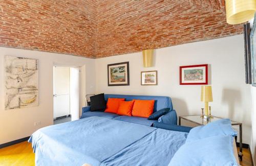 Cervo Apartment | Sea View Suite - Sleeps 3 - Free Parking
