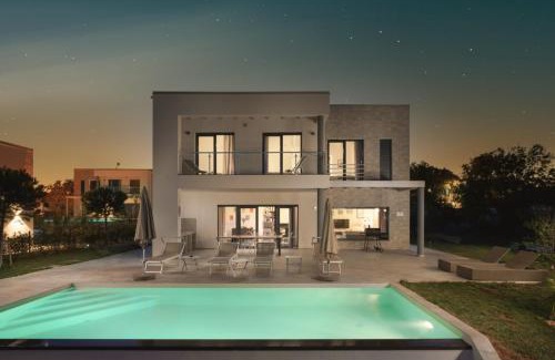 Krnica Villa | Sea View Villa Monte Alba