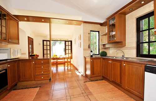 Gale Villa | Sea view villa w/pool & BBQ in Galé