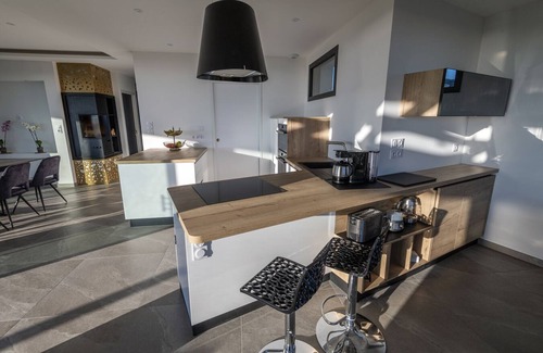 Plougonvelin Villa | Sea view villa with private spa