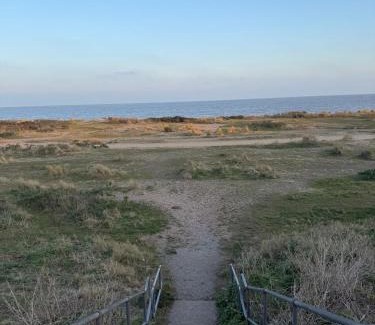 Pakefield Apartment | Sea Views Oddfellows