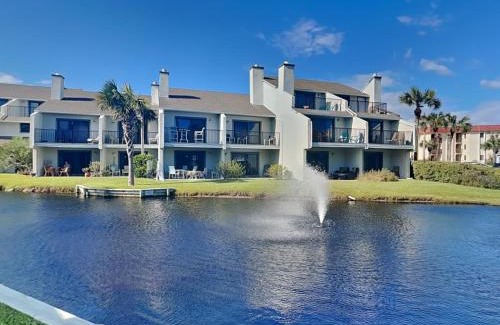 St. Augustine Beach Apartment | Sea Winds 52