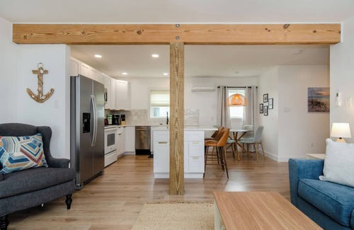 Kure Beach House | Sea Ya Later: Adorable one bedroom duplex in Kure Beach