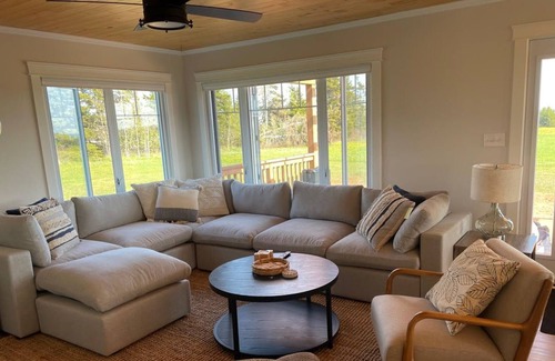Souris House | Seabreeze Beach Retreat