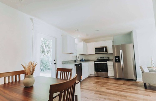 Gulfport House | Seabreeze on Meadows