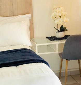 Hibberdene Bed & Breakfast | SeaBreeze Relaxa BnB