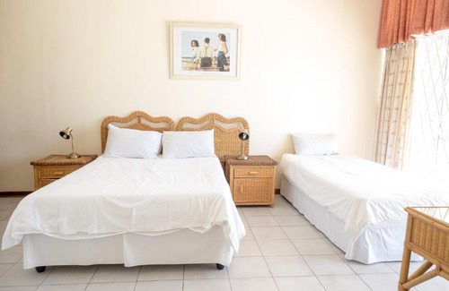 Margate Beach Apartment | Seabrook 001 - Margate RSA