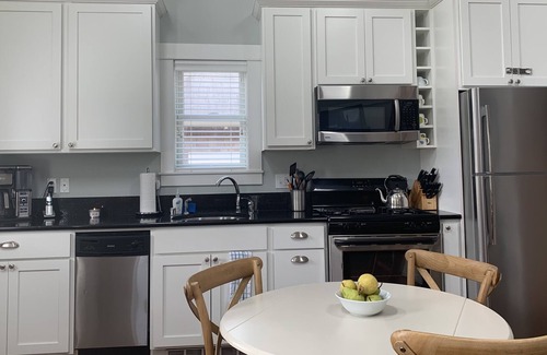 Seabrook House | Seabrook's Dolce Vita: Dog Friendly!