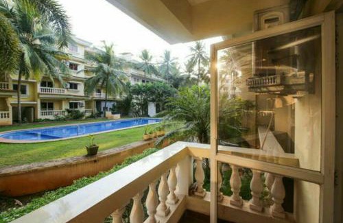 Orlim Apartment | Seacoast retreat By The Beach comfort