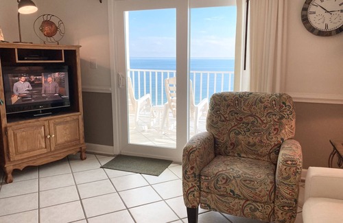 Gulf Shores Condo | Seacrest on West Beach.6th Floor.Fabulous Views.Gulf Front.Local Owner