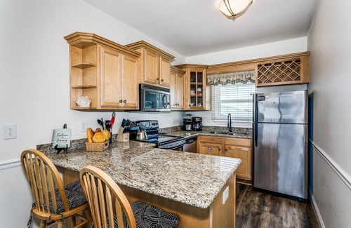 Pensacola Beach Condo | Seacret Paradise! GULF FRONT 2 Bedroom Condo w/Community Pool