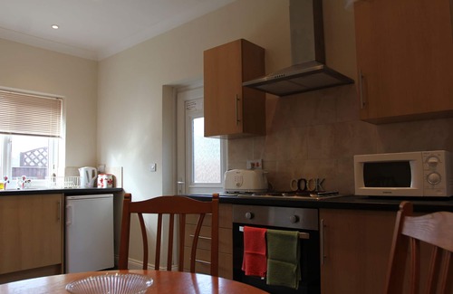 Muston House | Seadale Lodge- Holiday rental that sleeps 4-6 people with superb view of Filey