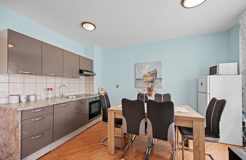Suha Punta Apartment | Seafront Apt for Family Vacation - Neda Ruzmarin