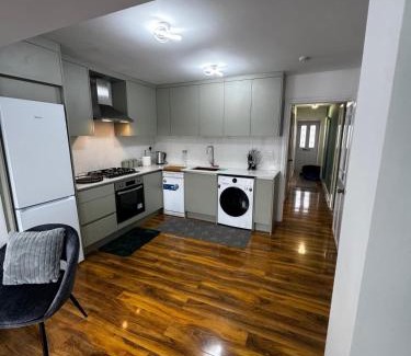 Southend-on-Sea Apartment | Seafront House