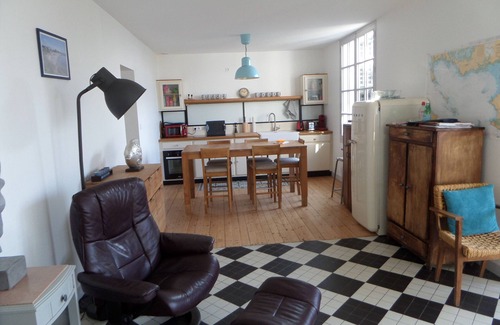 Piriac-sur-Mer House | Seafront house with terrace on coastal path. 100 metres walk to beach