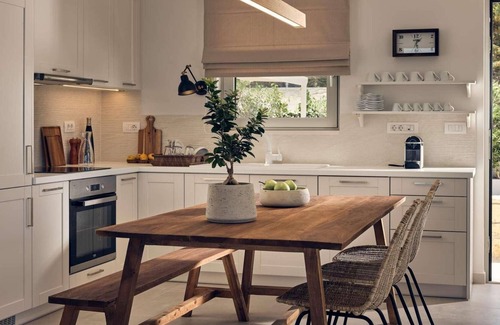 Argassi Villa | Seafront, Luxury, Car Optional