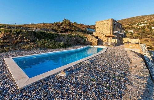 Batsi Villa | Seafront Paradise Gem - Philippa's Getaway