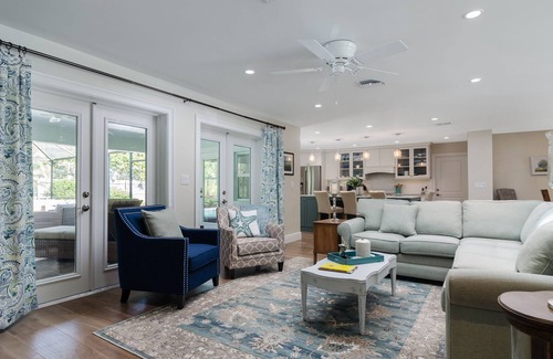Coquina Sands House | SEAGLASS COTTAGE in Coquina Sands - Newly Renovated, Walk to the Beach!