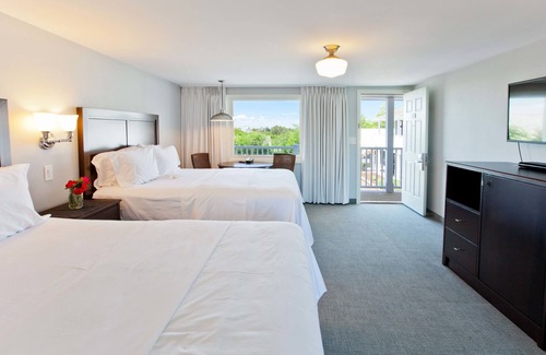 Provincetown Hotel | Seaglass Inn & Spa