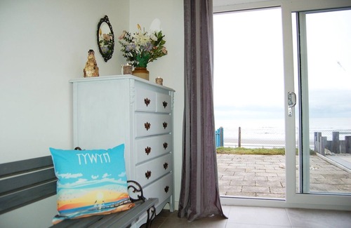 Tywyn House | Seagull Beach House in Tywyn