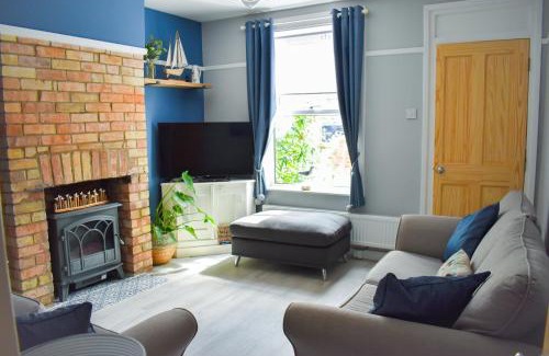 Pakefield House | Seagull Cottage - Suffolk Coastal Escapes