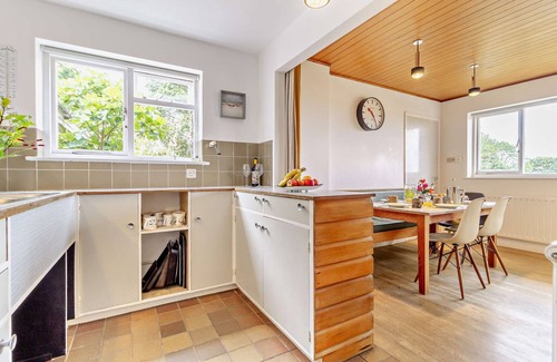 Walberswick House | Seagulls - Three Bedroom House, Sleeps 6