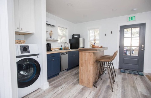 Biloxi House | Seahorse Studio - A Downtown Retreat