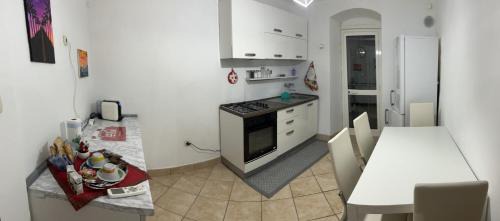 Sestri Ponente Bed & Breakfast | Seal Home