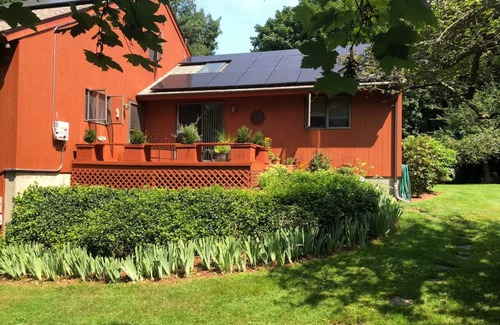 Tiverton Apartment | Seapowet suite