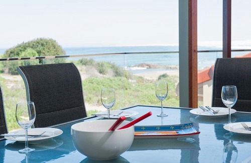 Anna Bay House | Seas the Day 41A