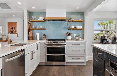 St. Augustine House | Seascape Cottage | Wren Beach Rentals