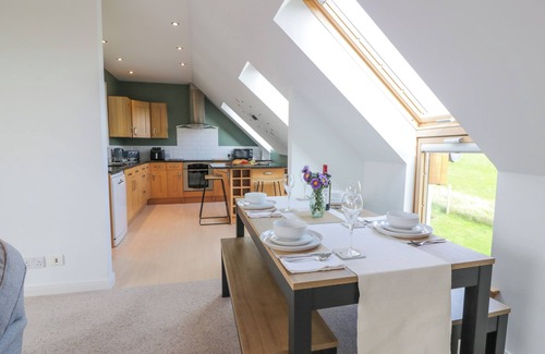 Rockcliffe Cottage | Seascape