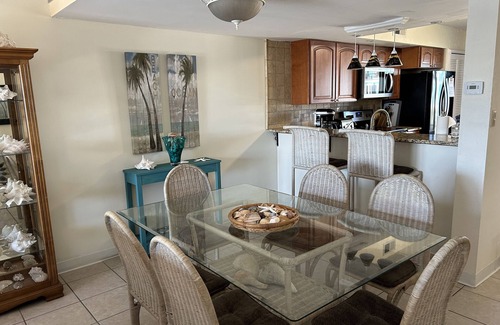 St. George Island Condo | SEASHELL ESCAPE - Pool & Beach Front 2 Bedroom sleeps 6 - Enjoy!