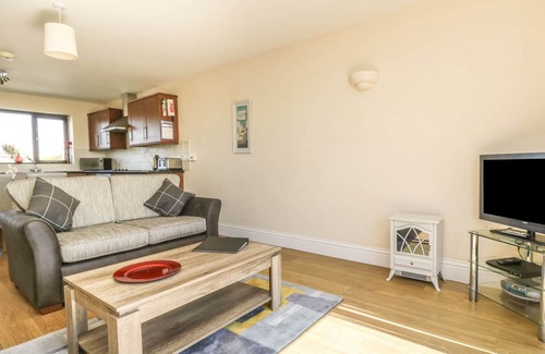 Longrock House | SEASHELLS, family friendly, country holiday cottage in Marazion
