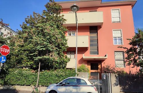 Marina Centro Apartment | Seaside Apartment with beach included