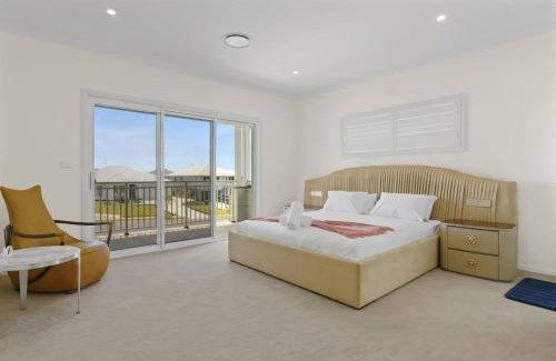 Catherine Hill Bay House | Seaside Bliss with Ocean Views