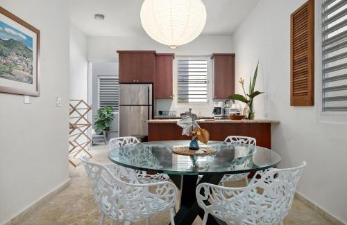 Puerta de Tierra Apartment | Seaside Caribbean Comfort - Between Beach and City