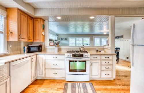 Seaside House | Seaside Classic Cottage