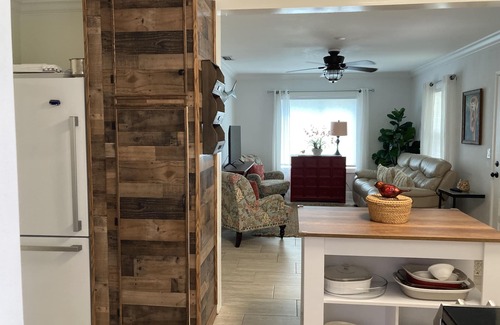 Ocean Breeze Park House | Seaside Cottage Home