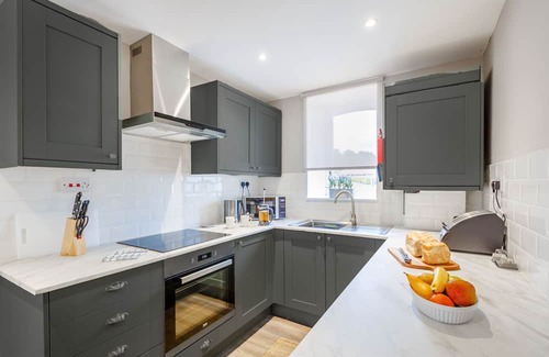 Llanddulas Cottage | Seaside Cottage - UK35826