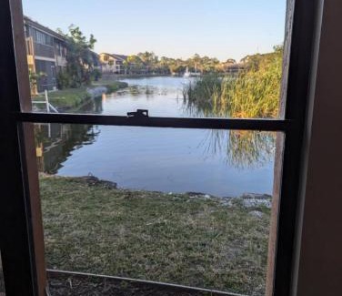 Gulf Gate Estates Apartment | Seaside dream mins from Siesta with its number 1 beaches!