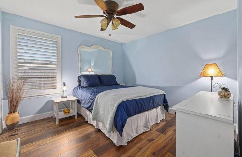 Jacksonville Beach House | Seaside Escape w Pool 5 Min Walk to Beach