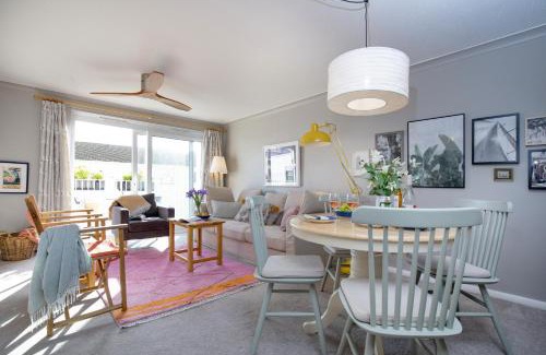 Sidmouth Apartment | Seaside Haven