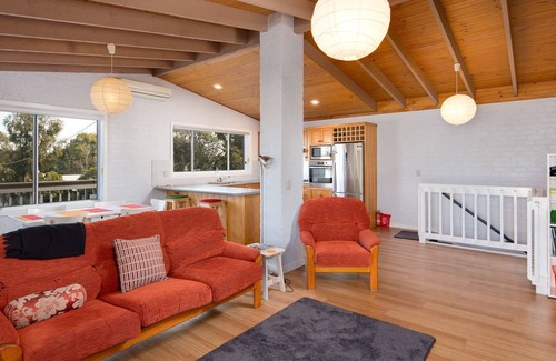 Rhyll House | Seaside Retreat in Rhyll